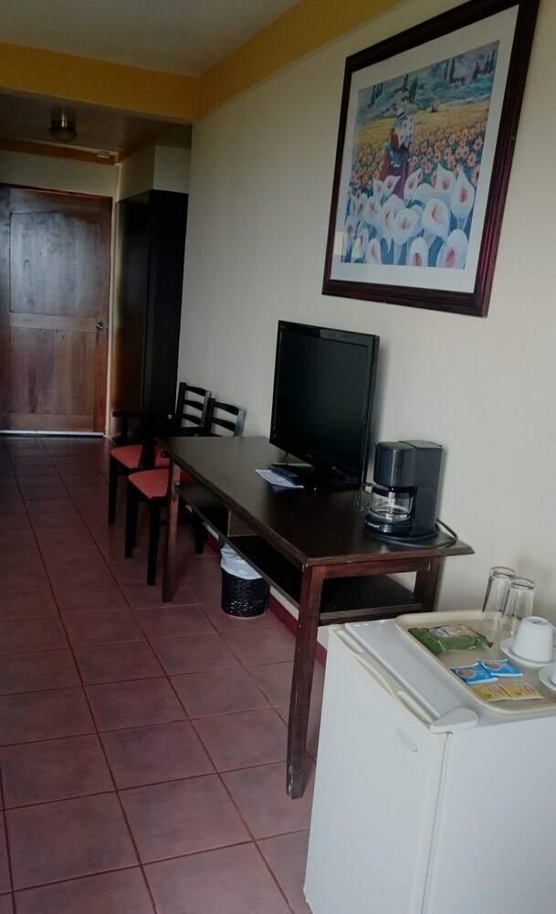 Hotel Whales  And  Dolphins