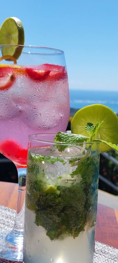 Hotel Whales  And  Dolphins