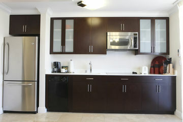 Hotel Regency On Beachwalk Waikiki By Outrigger