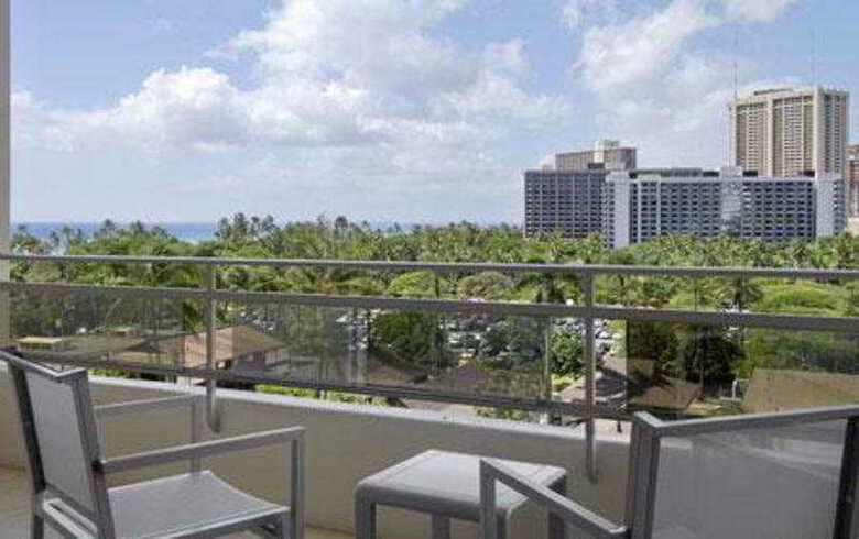 Hotel Regency On Beachwalk Waikiki By Outrigger