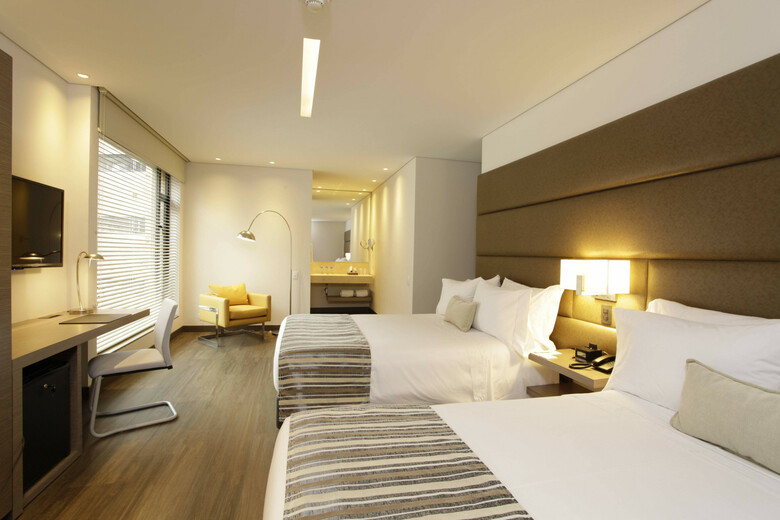 Bs Rosales Hotel & Suites