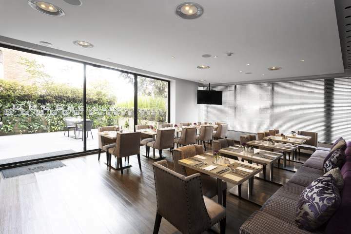 Bs Rosales Hotel & Suites