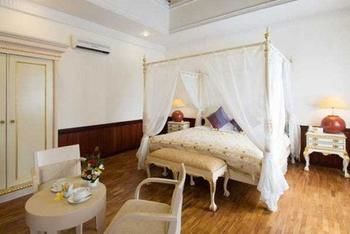 Hotel The Beverly Hills Bali