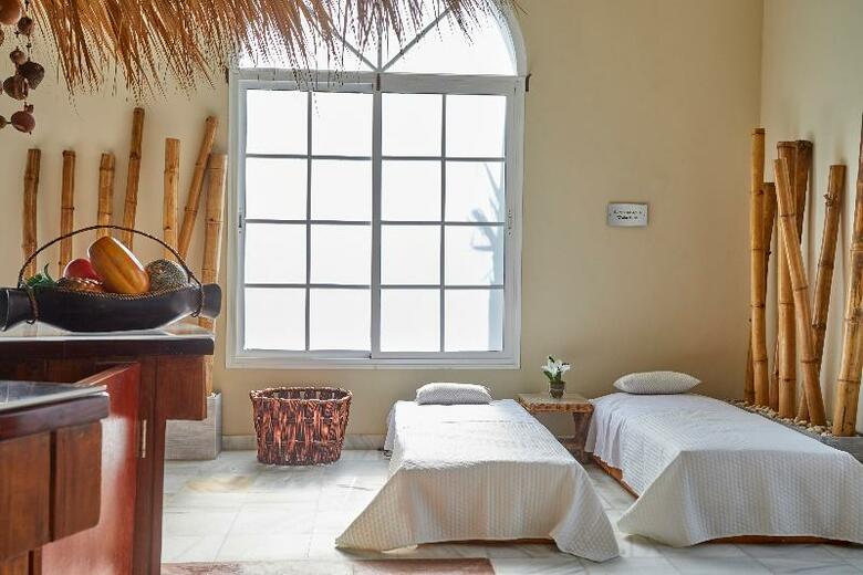 Hotel Bahia Principe Luxury Ambar - Adults Only