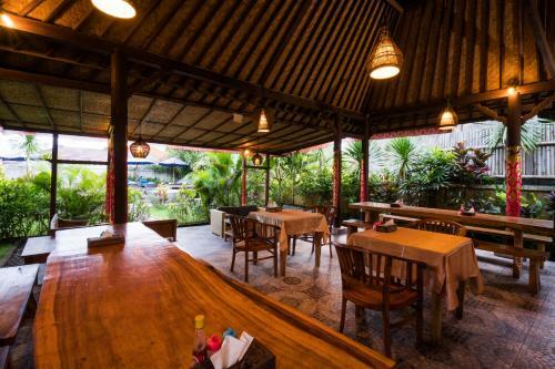 Hostal Abian Huts