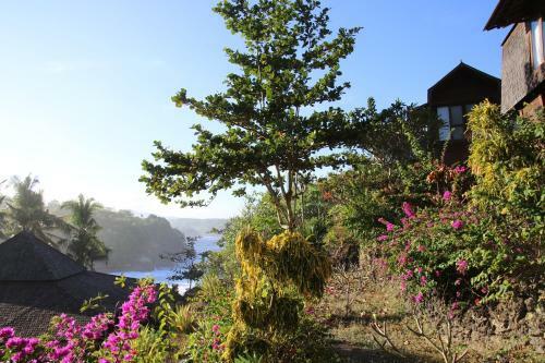 Villa Trevally