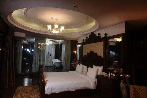 Hotel Ramada Plaza, Chandigarh, Zirakpur