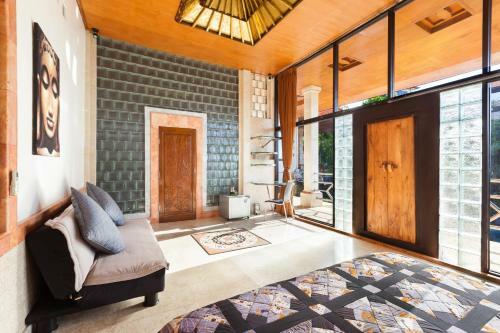 Puri Uluwatu Villas
