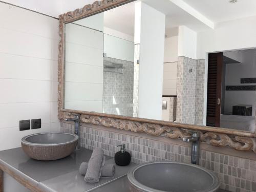 Zoe Villa Canggu Bali
