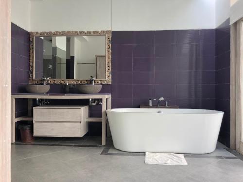 Zoe Villa Canggu Bali