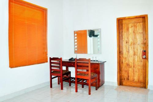 Hotel Indika Lake Resort