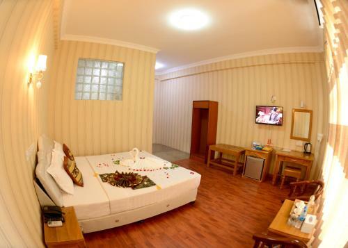 Royal Naung Yoe Hotel