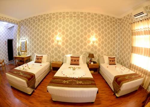 Royal Naung Yoe Hotel