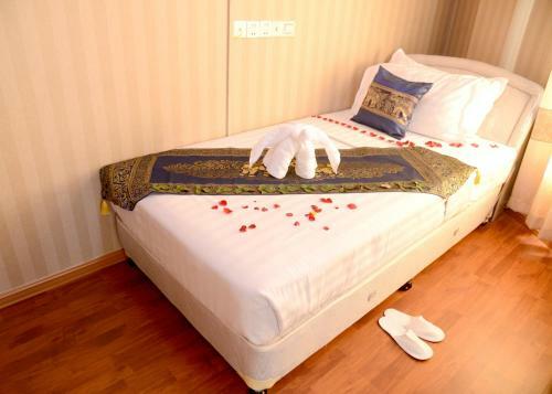 Royal Naung Yoe Hotel