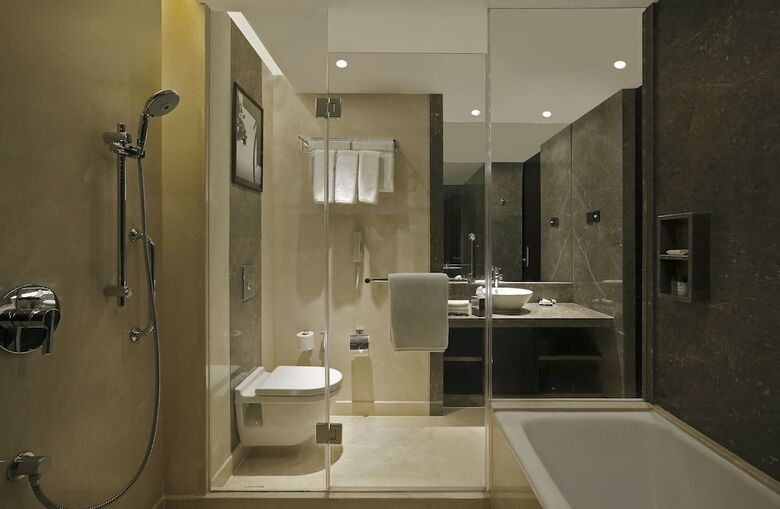 Hotel Courtyard By Marriott Pune City Centre