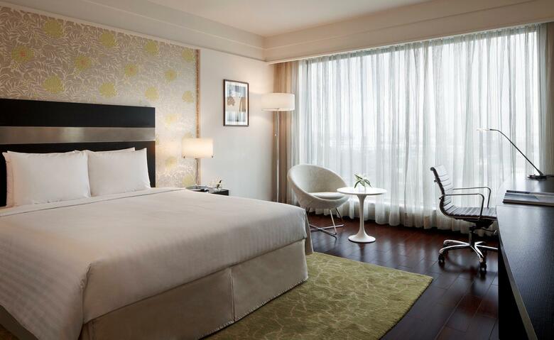 Hotel Courtyard By Marriott Pune City Centre