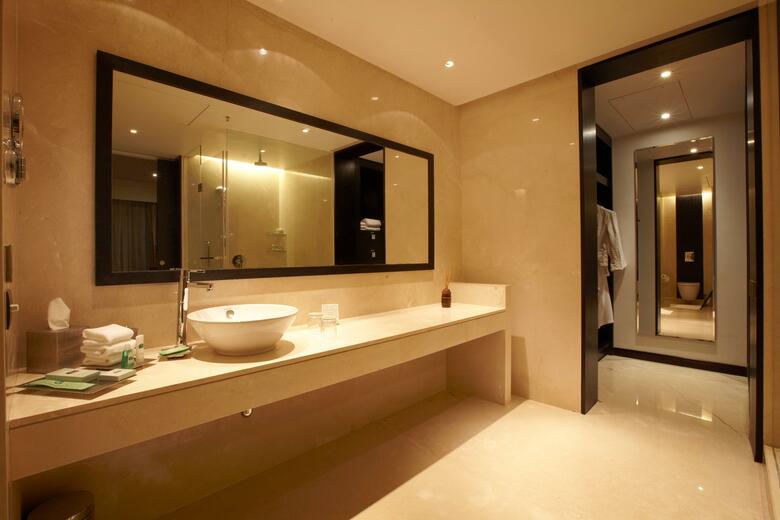 Hotel Courtyard By Marriott Pune City Centre