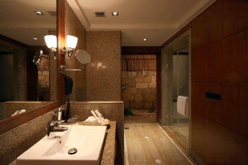 Hotel Ananta Spa & Resorts