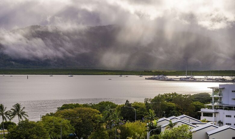 Hotel Rydges Esplanade Resort Cairns