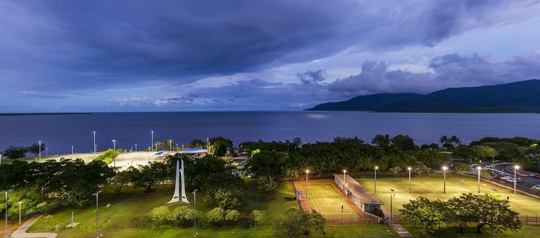 Hotel Rydges Esplanade Resort Cairns