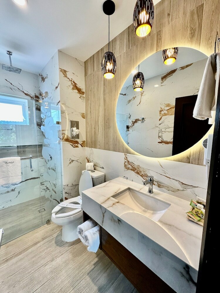 �urea Hotel And Suites