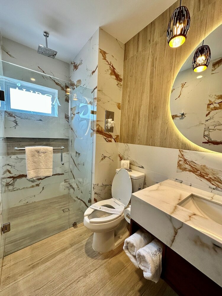 �urea Hotel And Suites