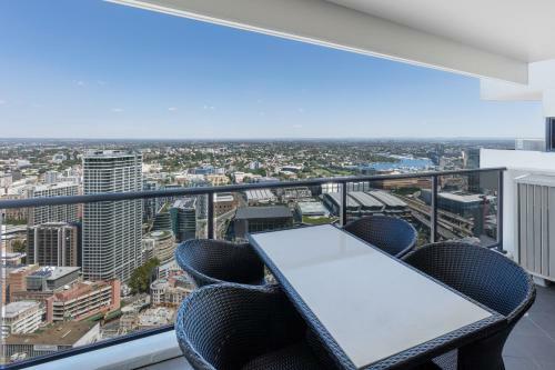 Hotel Meriton Kent Street