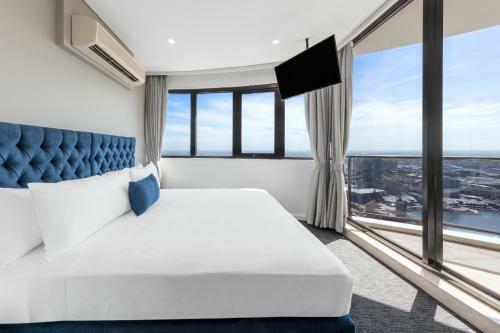 Hotel Meriton Kent Street