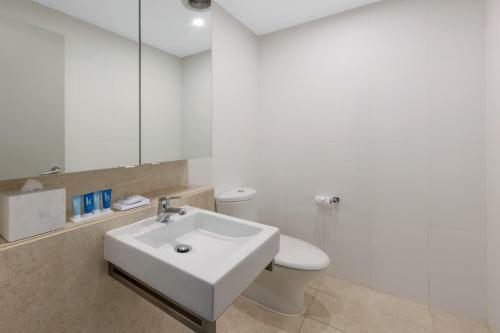 Hotel Meriton Kent Street