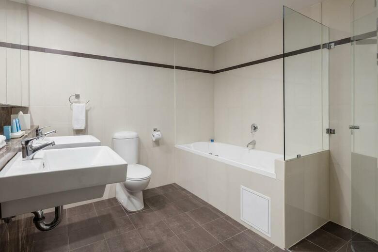 Hotel Meriton Serviced Apartments-world Tower