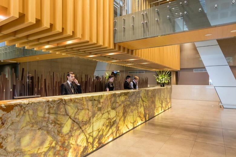 Hotel Meriton Serviced Apartments-world Tower