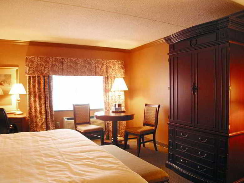 Hotel Crowne Plaza Lexington Near Uk