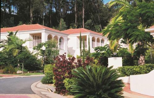 Hotel Royal Woods Resort