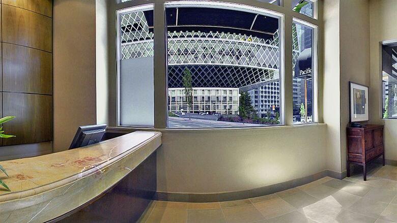 Executive Hotel Pacific