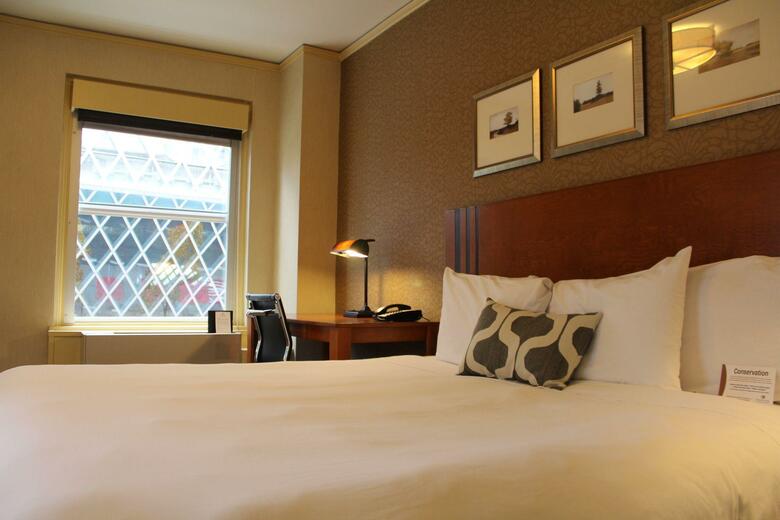 Executive Hotel Pacific