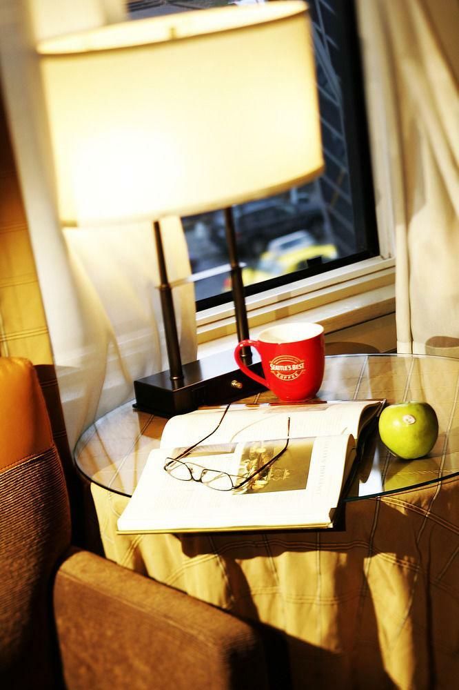 Executive Hotel Pacific