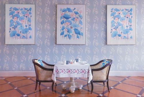 Hotel Itc Grand Bharat, A Luxury Collection Retreat.