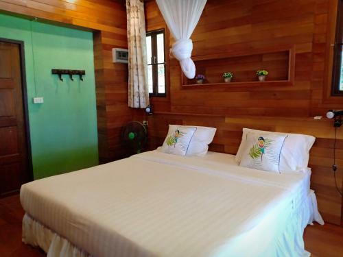 Hotel Suntisook Resort