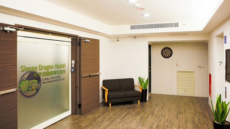 Sleepy Dragon Hostel