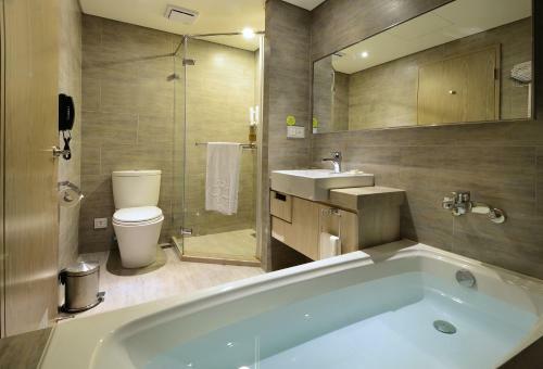 Park City Hotel Luzhou Hotel