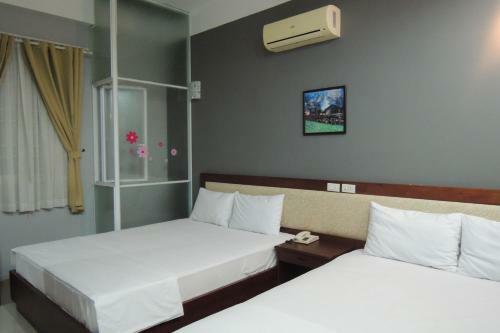 Ocean Bay Hotel