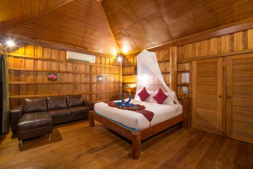Hotel Thiwson Beach Resort