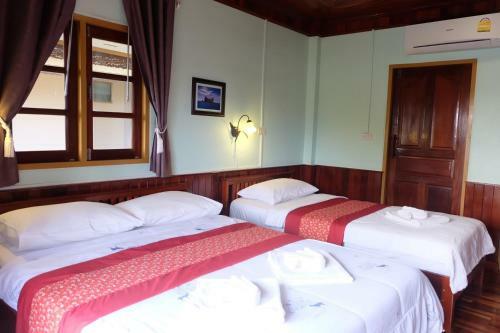 Hotel Yataa Island Resort