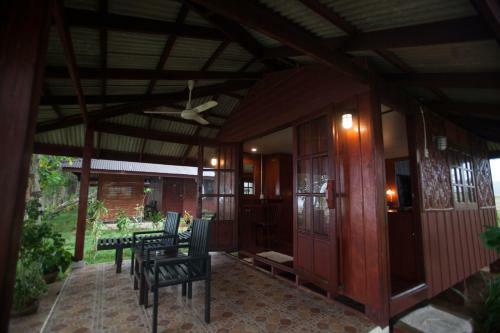 Hotel Yataa Island Resort