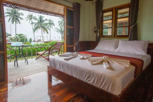 Hotel Yataa Island Resort