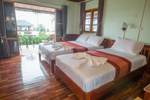 Hotel Yataa Island Resort
