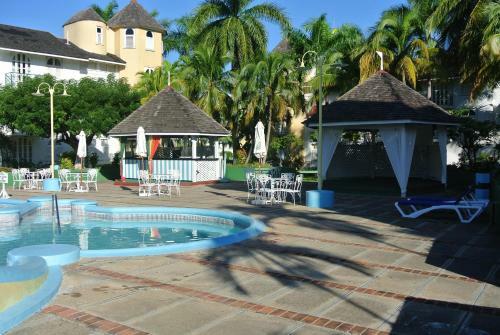 Hotel Beach One Bedroom Iv, Ocho Rios