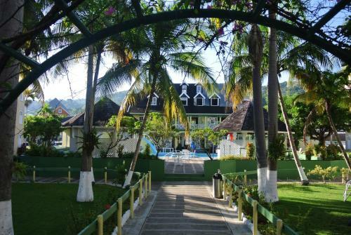 Hotel Beach One Bedroom Iv, Ocho Rios