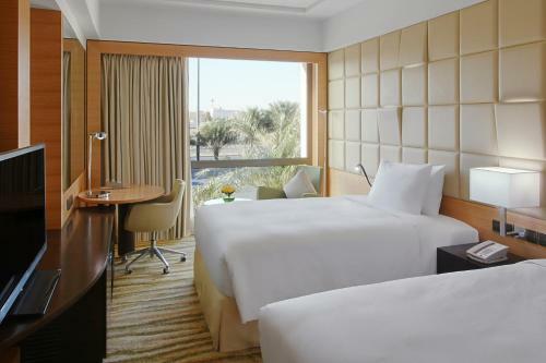 Hotel Doubletree By Hilton Al Muroj