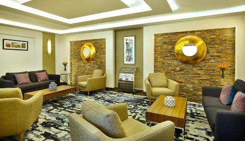 Hotel Doubletree By Hilton Al Muroj